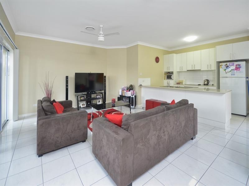 4/27 Railway Parade, Nundah QLD 4012