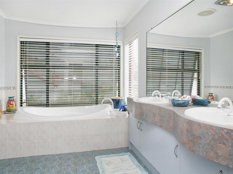 62 Bowley Street, Hendra QLD 4011