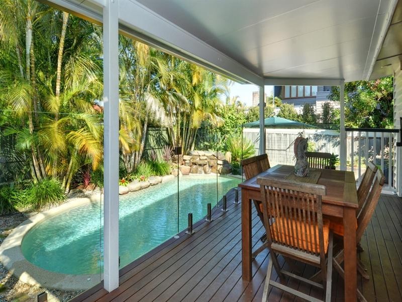 8 Gordon Street, Hendra QLD 4011