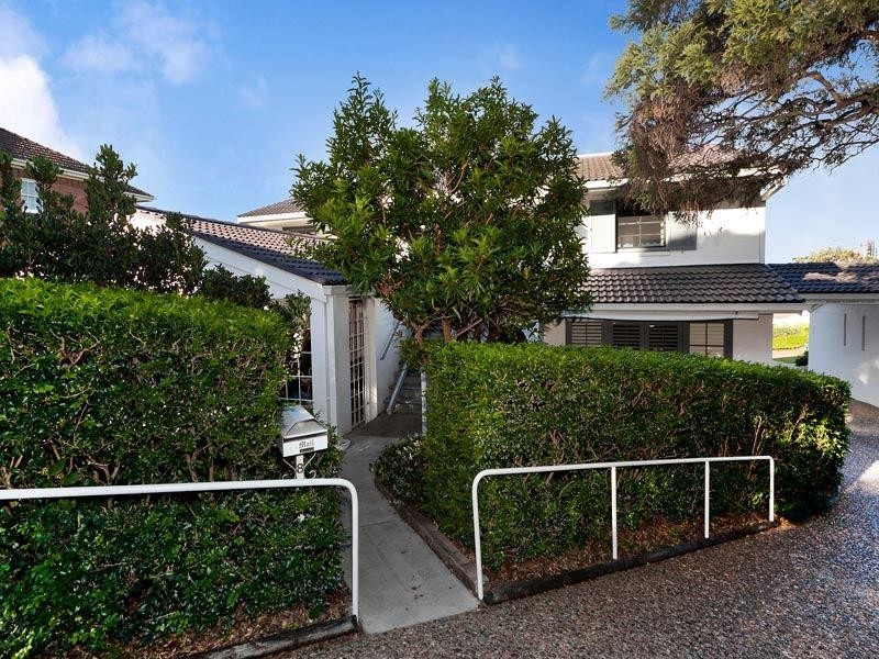 8/15 Killara Avenue, Hamilton QLD 4007