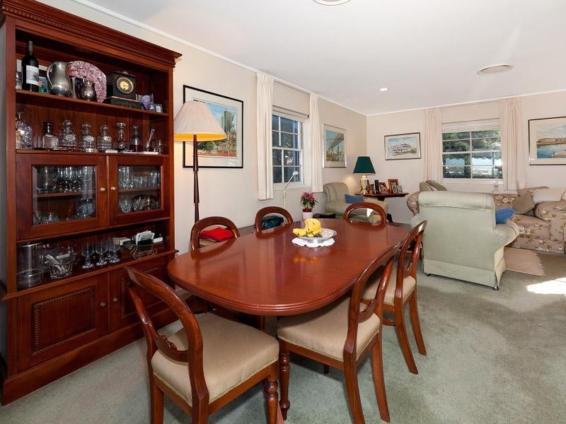 8/15 Killara Avenue, Hamilton QLD 4007