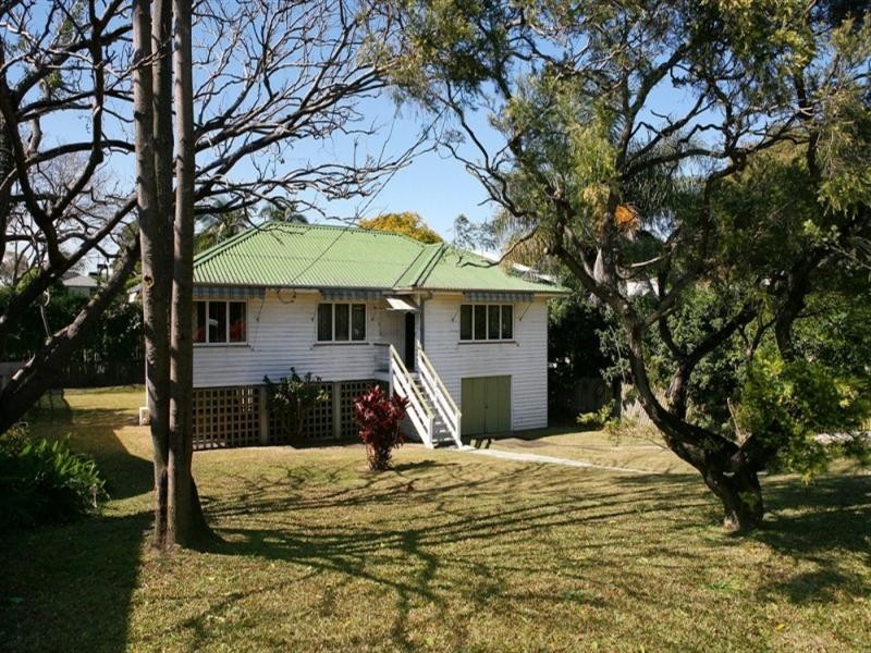 11 Matong Street, Hendra QLD 4011