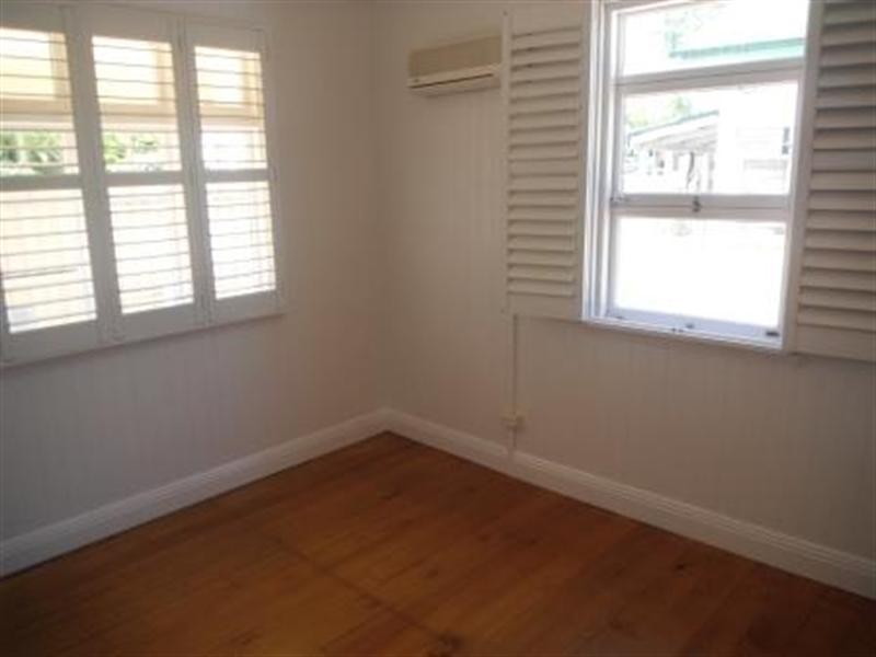 12 Dawson Street, Wooloowin QLD 4030