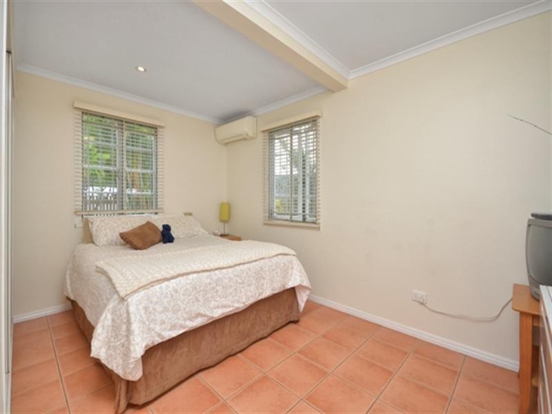 51 Webster Avenue, Hendra QLD 4011