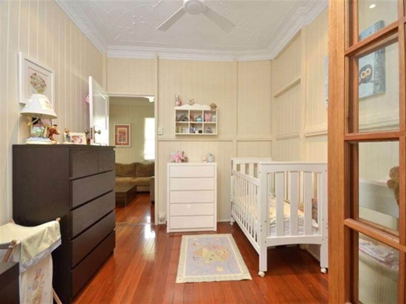 51 Webster Avenue, Hendra QLD 4011