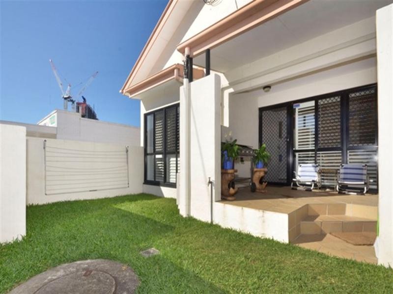 1/41 Rossiter Parade, Hamilton QLD 4007