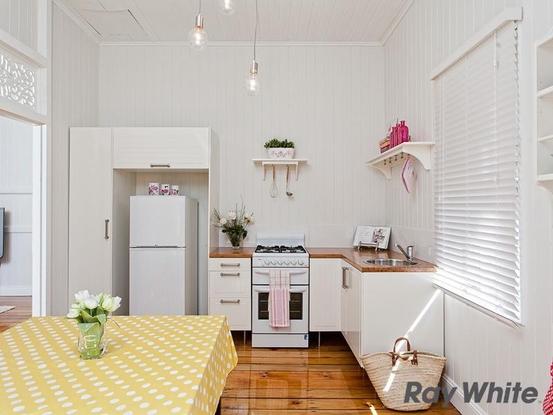 74 Le Geyt Street, Windsor QLD 4030