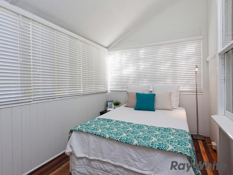 74 Le Geyt Street, Windsor QLD 4030