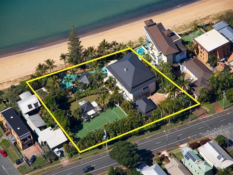 118 Prince Edward Parade, Scarborough QLD 4020