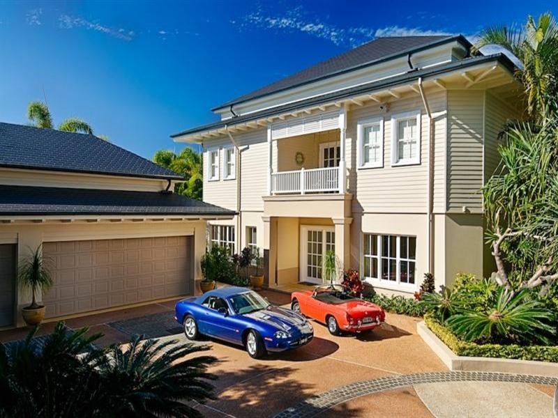 118 Prince Edward Parade, Scarborough QLD 4020