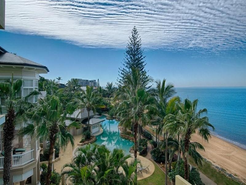 118 Prince Edward Parade, Scarborough QLD 4020