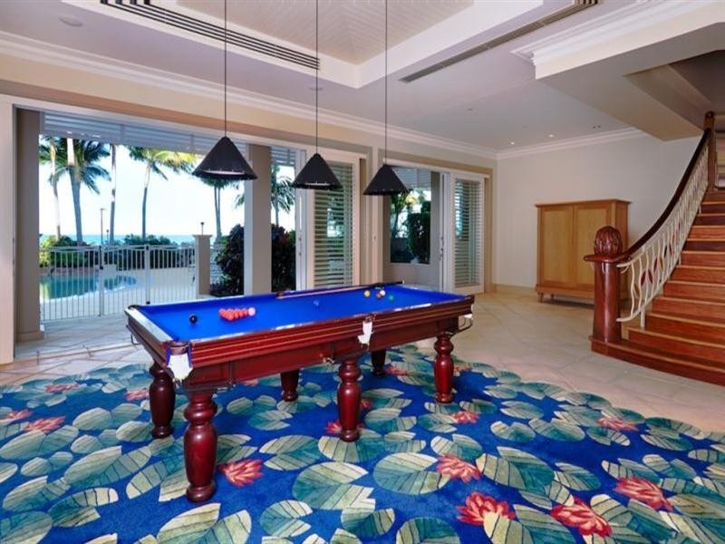 118 Prince Edward Parade, Scarborough QLD 4020