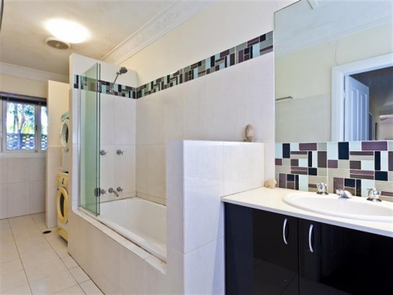 1/37 Clarke Street, Hendra QLD 4011