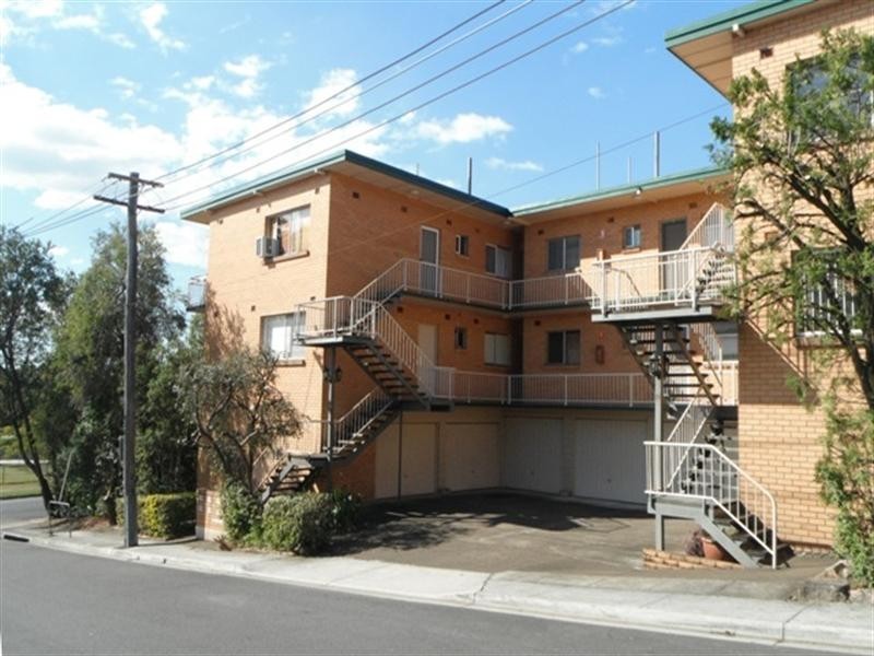 4/102 Massey Street, Ascot QLD 4007
