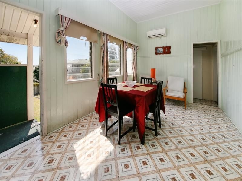 15 Derby Street, Hendra QLD 4011