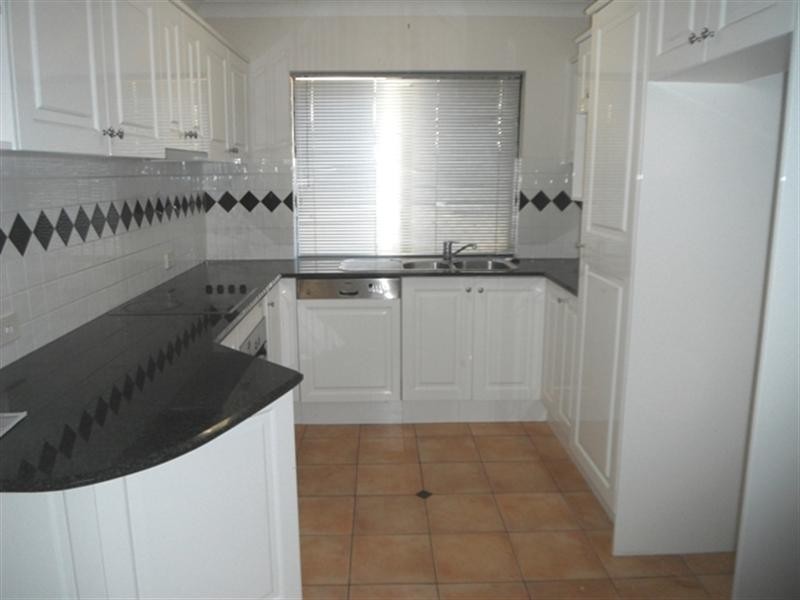 1/60 Dobson, Ascot QLD 4007