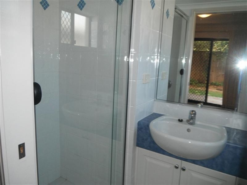 1/60 Dobson, Ascot QLD 4007