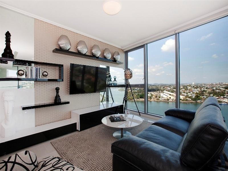 12008/8 Harbour Road, Hamilton QLD 4007