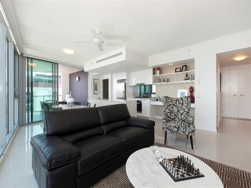 12008/8 Harbour Road, Hamilton QLD 4007