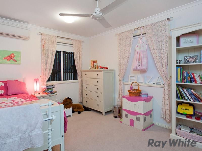 10 Kennedy Street, Windsor QLD 4030