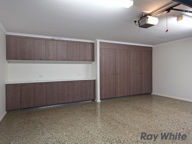 10 Kennedy Street, Windsor QLD 4030