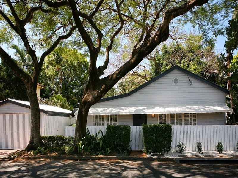 12 Bartley Street, Clayfield QLD 4011