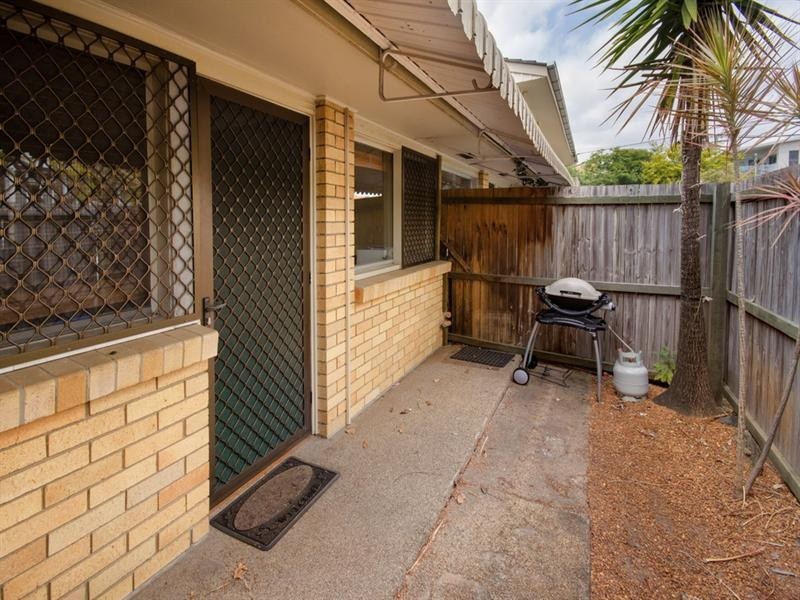 2/1 Vine Street, Ascot QLD 4007