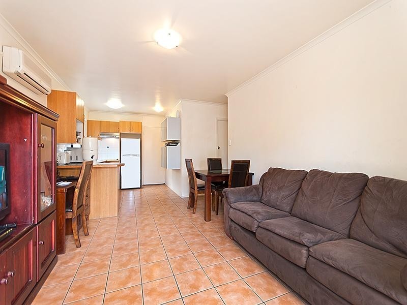 4/53 Winchester Street, Hamilton QLD 4007