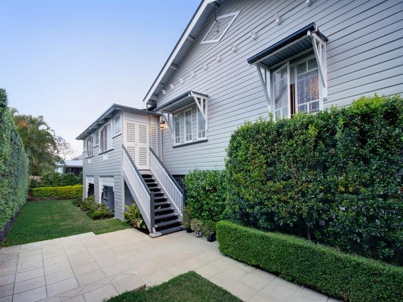 33 Adelaide Street, Clayfield QLD 4011