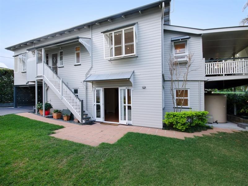 33 Adelaide Street, Clayfield QLD 4011