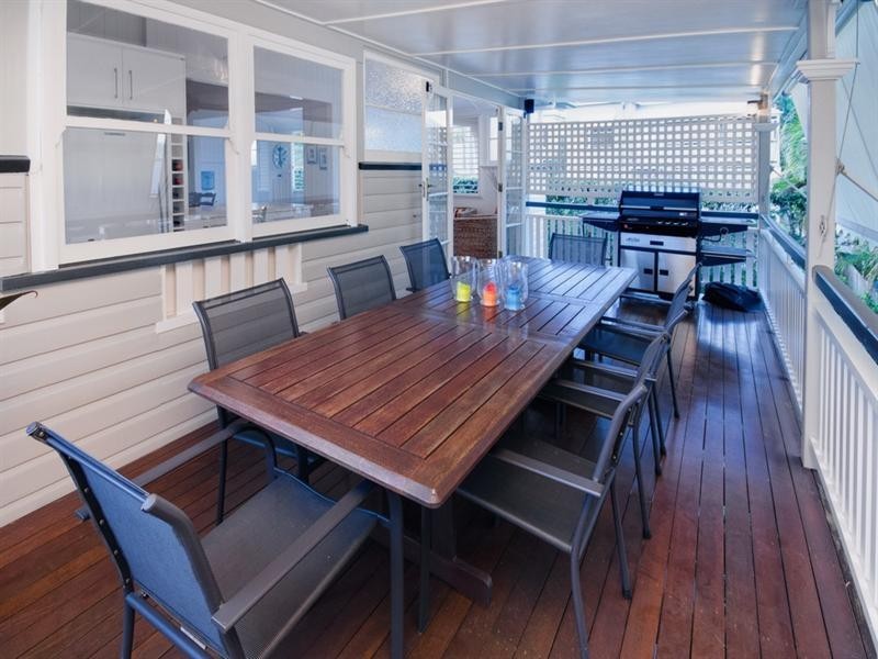 33 Adelaide Street, Clayfield QLD 4011