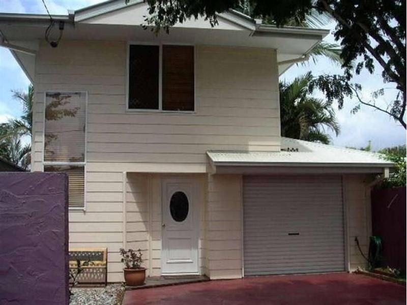 9 Grant Street, Hendra QLD 4011