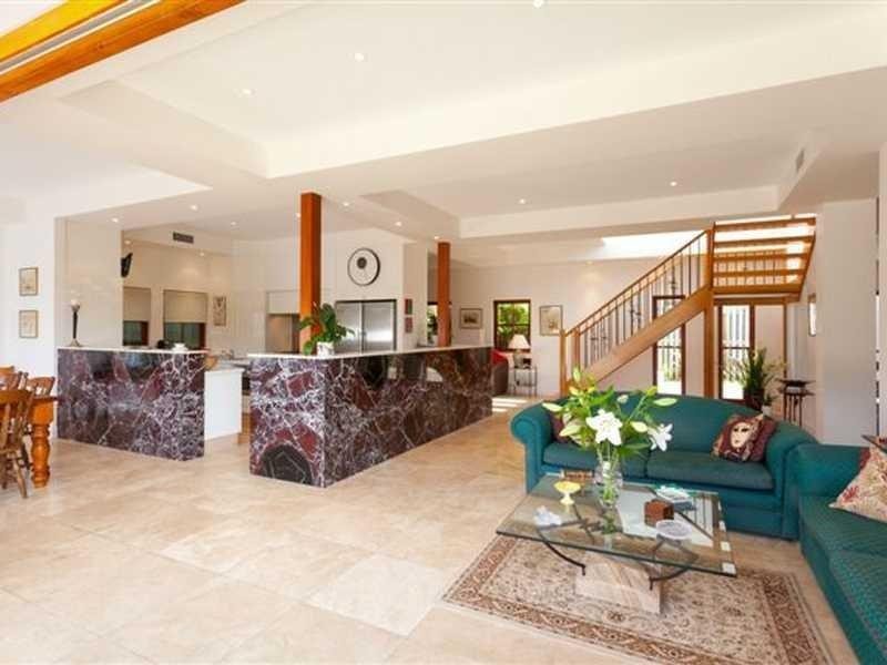 7 London Road, Clayfield QLD 4011