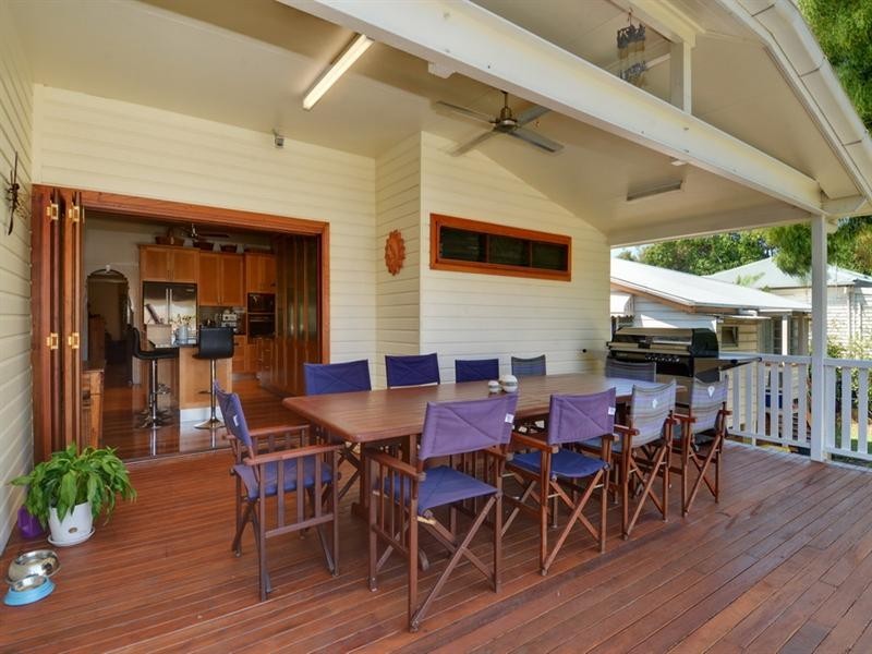 15 Coronella Street, Hendra QLD 4011