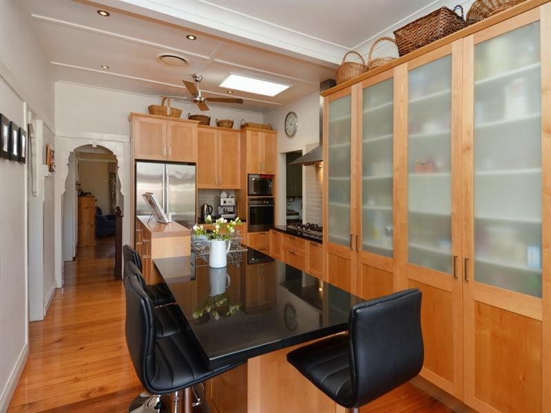 15 Coronella Street, Hendra QLD 4011