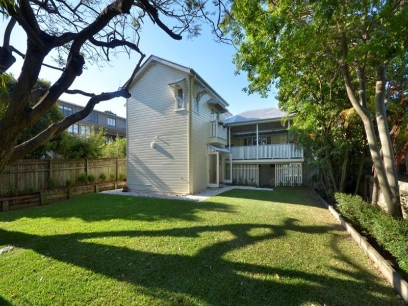 109 Oriel Road, Clayfield QLD 4011