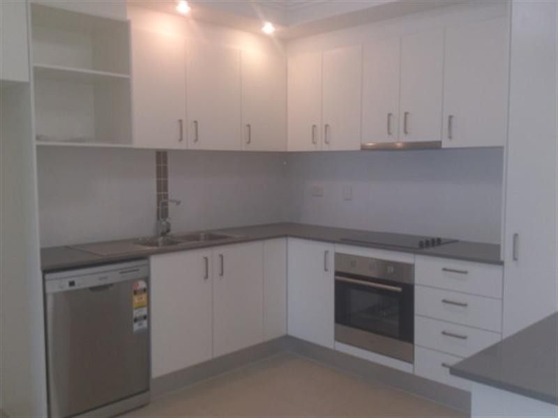 2/14 Battersby Street, Zillmere QLD 4034