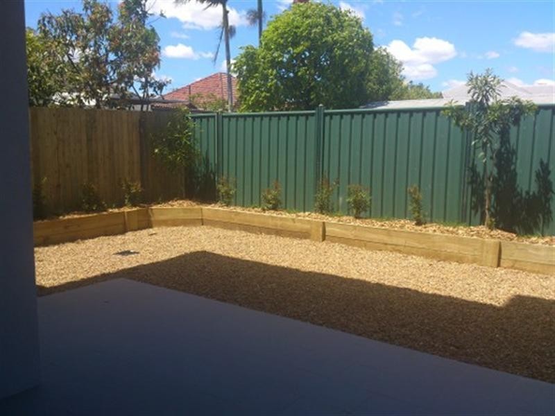 2/14 Battersby Street, Zillmere QLD 4034