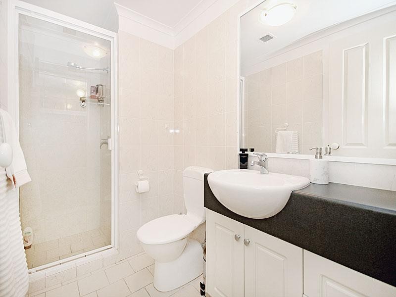 1/1023 Brunswick Street, New Farm QLD 4005