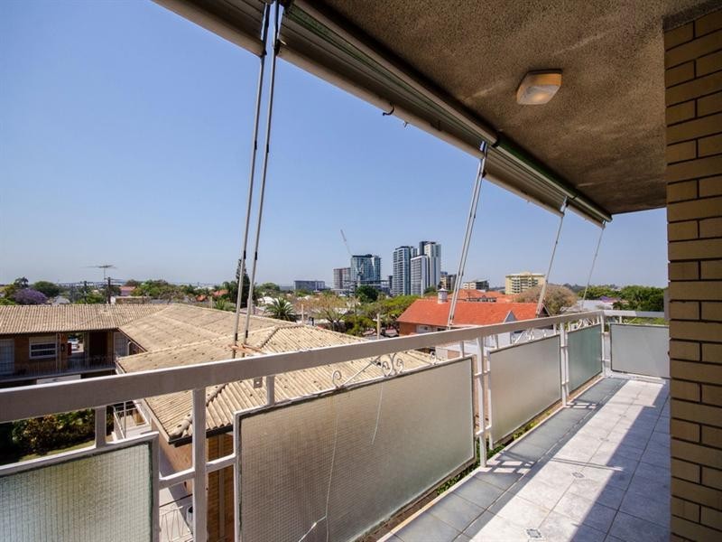 6/145 Windermere Road, Hamilton QLD 4007