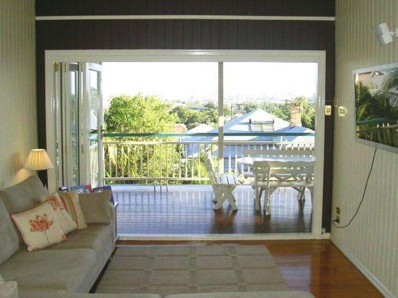 28 Merehaye Street, Wooloowin QLD 4030