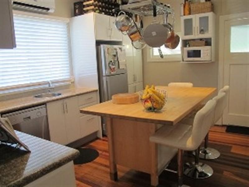 285 Nudgee Road, Hendra QLD 4011