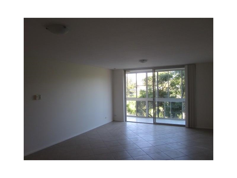 3/36 Scott Road, Herston QLD 4006