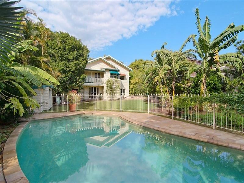 82 Enderley Road, Clayfield QLD 4011