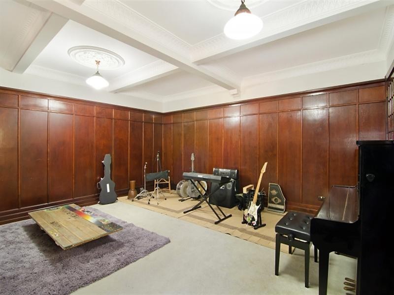 82 Enderley Road, Clayfield QLD 4011