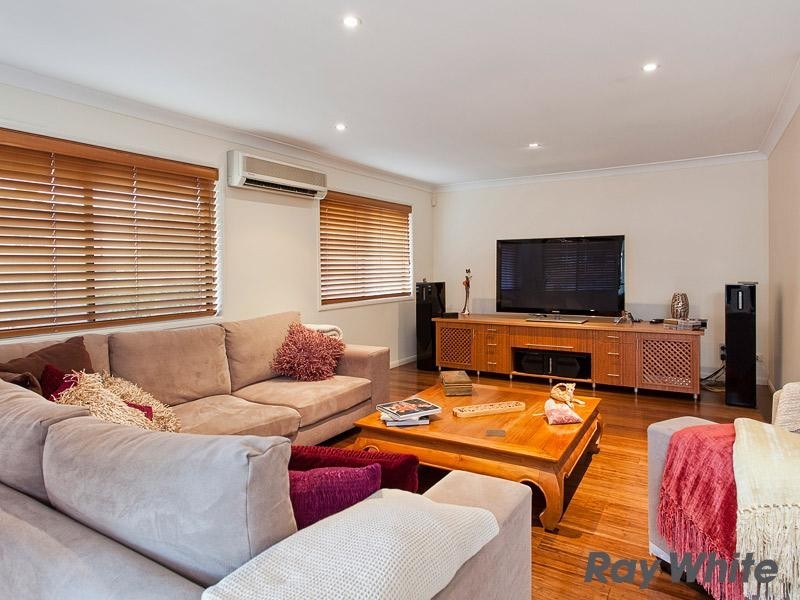 71 Voyager Circuit, Bridgeman Downs QLD 4035