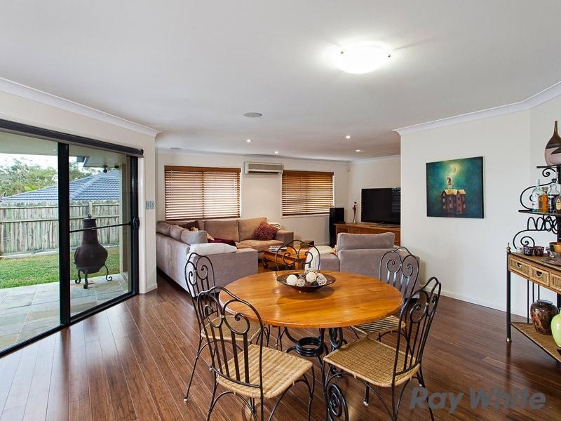 71 Voyager Circuit, Bridgeman Downs QLD 4035