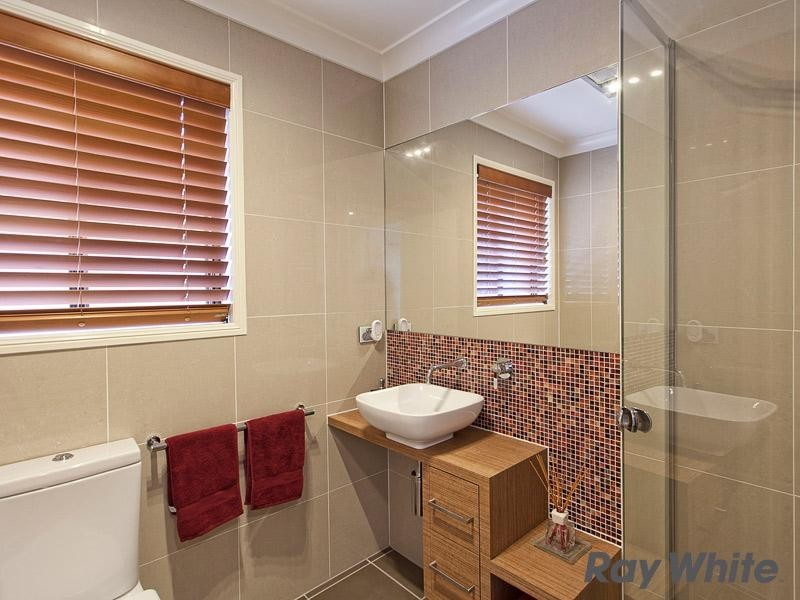71 Voyager Circuit, Bridgeman Downs QLD 4035