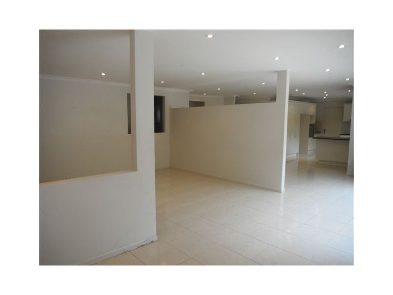 34 Mikado Street, Hamilton QLD 4007