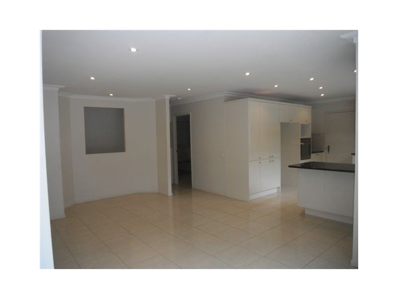 34 Mikado Street, Hamilton QLD 4007